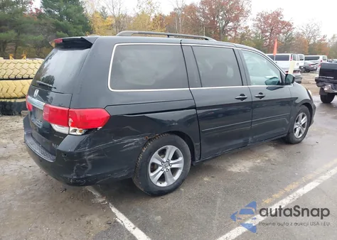 2008 Honda Odyssey Touring z USA, uszkodzony, nr VIN 5FNRL38948B093282